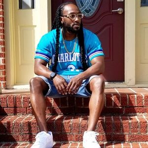 Meet your Posher, Marques